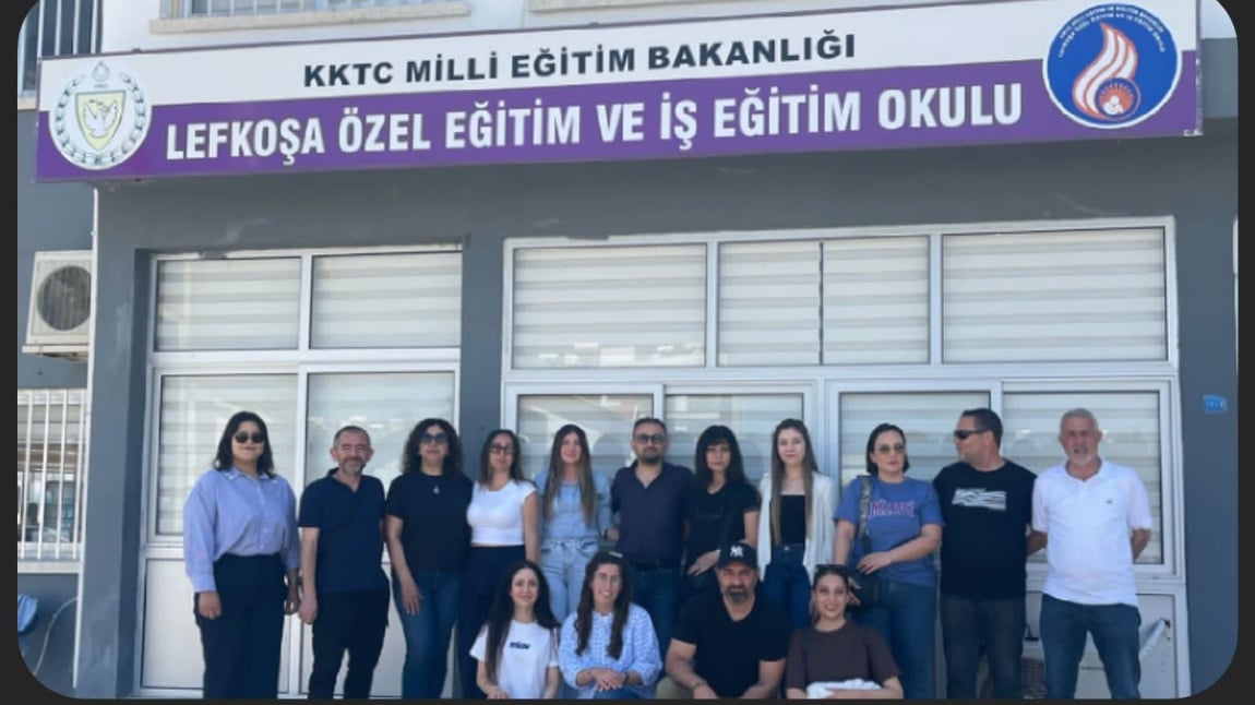 Kardeş Okul Projesi kapsamında KKTC Lefkoşa Özel Eğitim ve İş Eğitim Okulu'nu Ziyaret